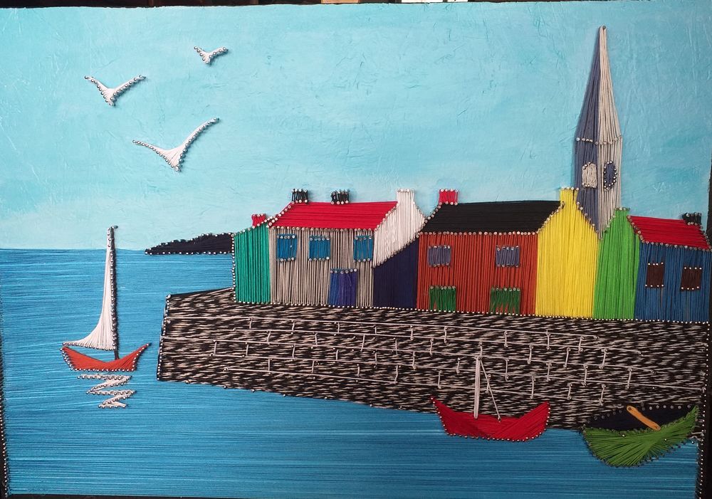 Tableau fil et clou , VILLAGE en bord de MER Décoration