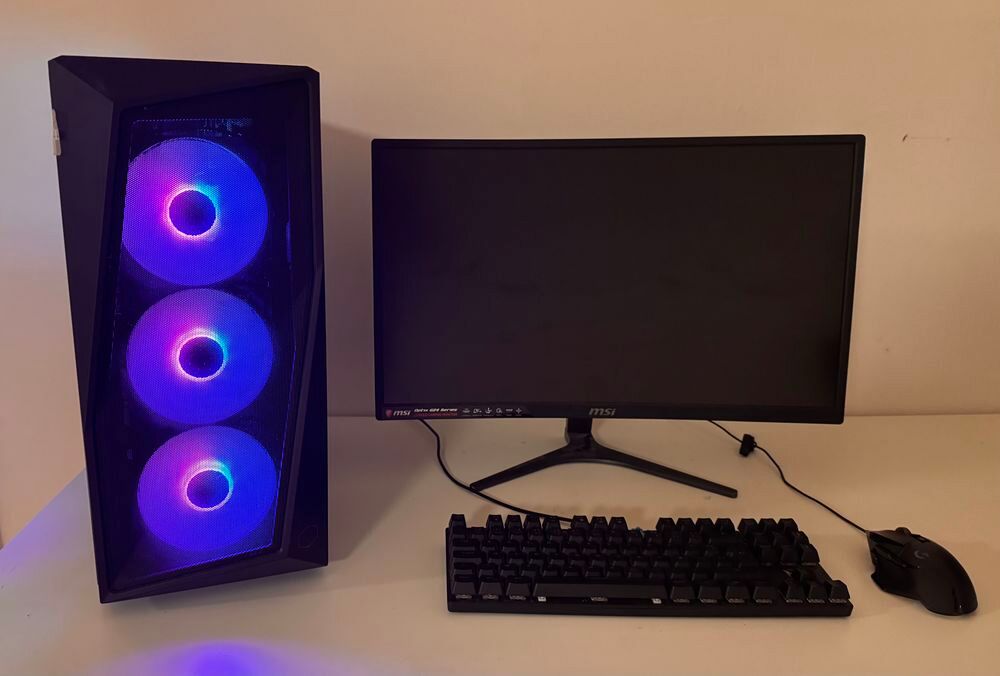 &eth;Ÿ'" Tour PC Gamer performante €" RTX 3070 Ti / Ryzen 7 €" Tr&egrave;s peu utilis&eacute;e Matériel informatique
