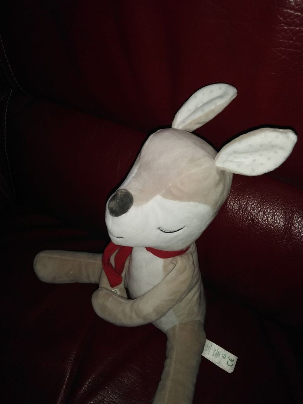 peluche faon ,biche okaidi obaibi Jeux / jouets