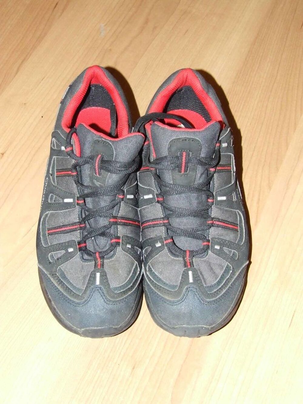 Chaussures de randonn&eacute;e Quechua, Novadry, Pointure 39, TBE Chaussures