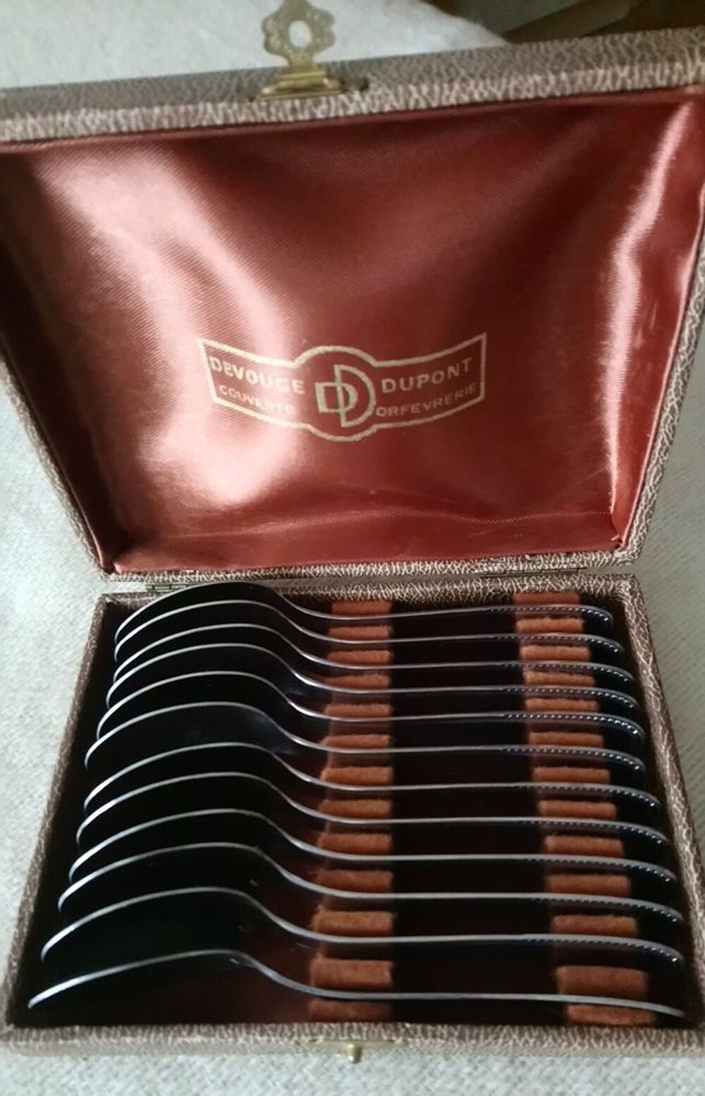 12 petites cuill&egrave;res 
Cuisine