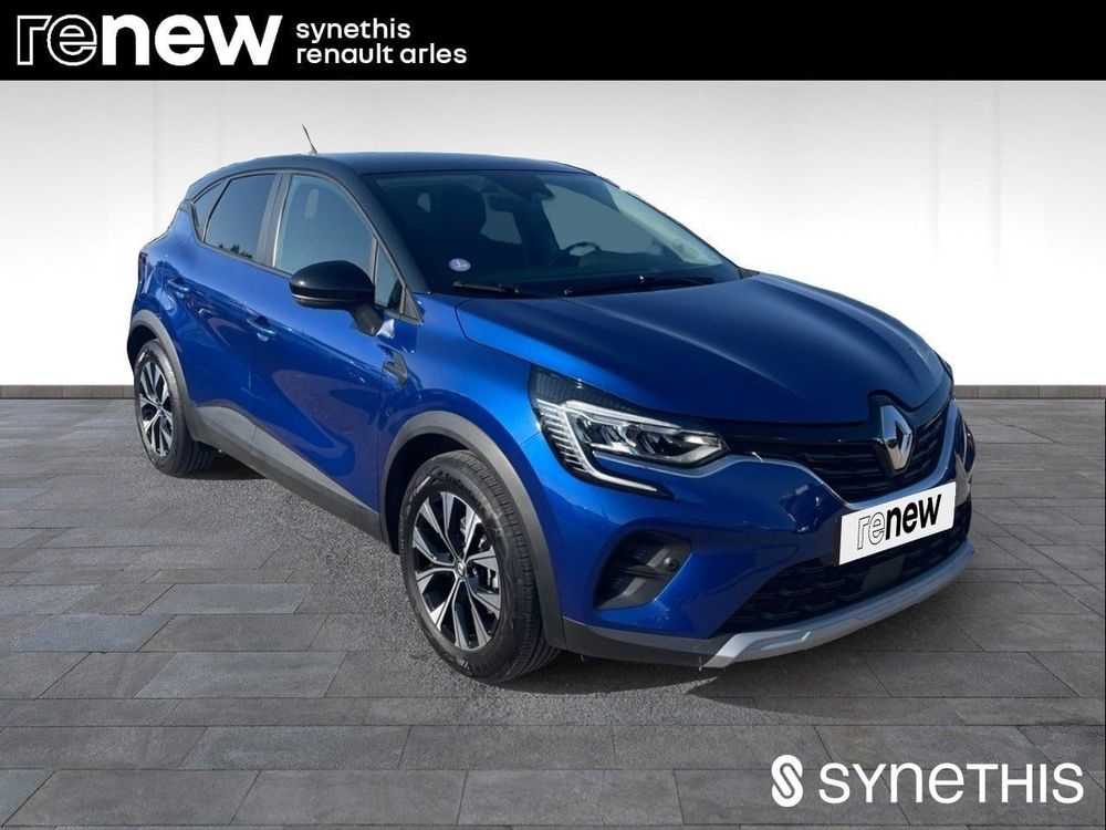 Captur E-Tech full hybrid 145 Evolution 2024 occasion 13200 Arles