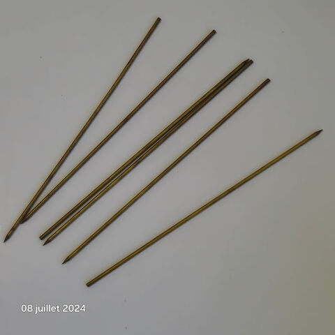 Lot de 6 Aiguilles à vers en laiton creux solide , 12 cm AUT Saumur (49)