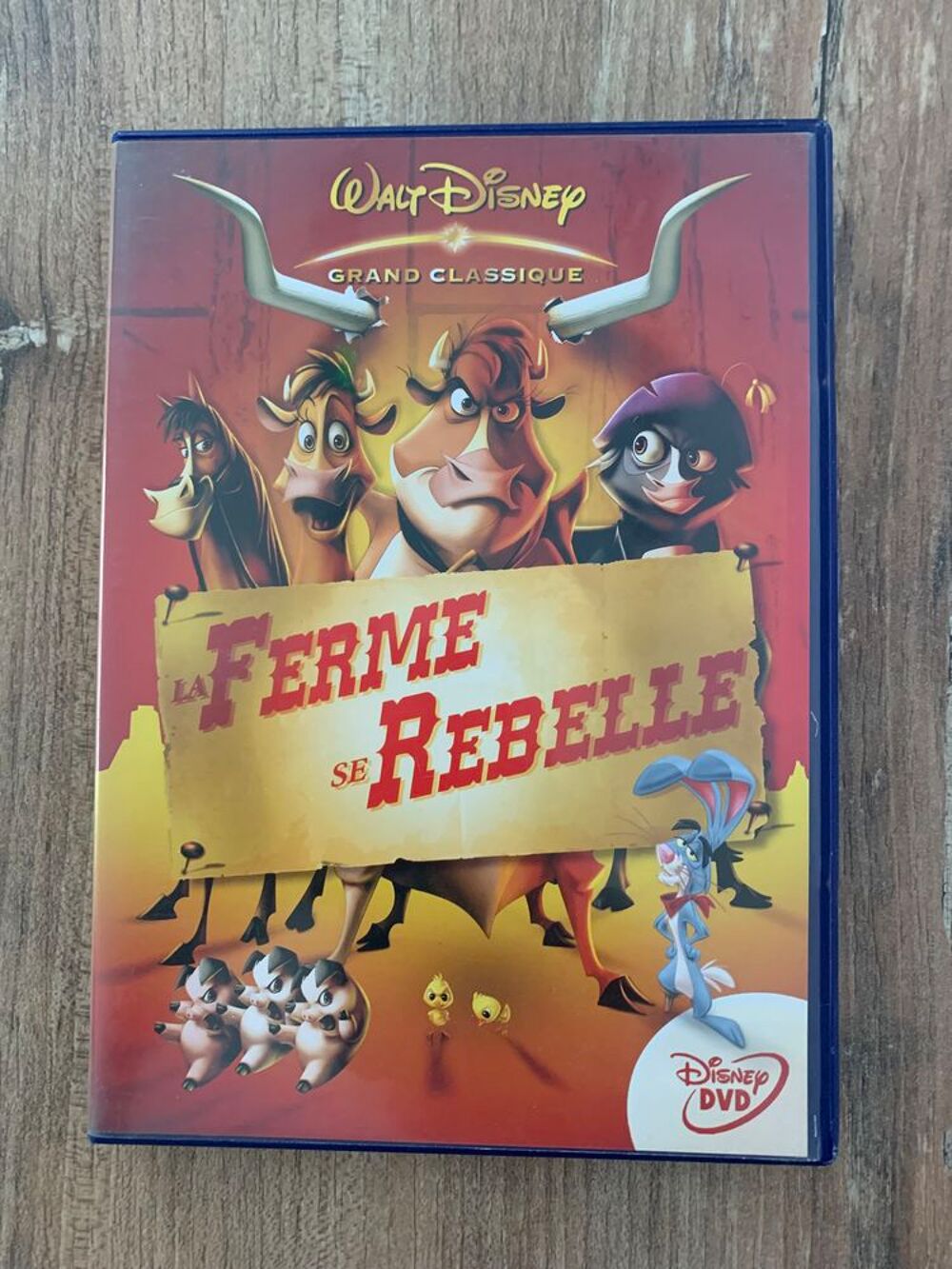DVD Walt Disney " La ferme se rebelle " DVD et blu-ray