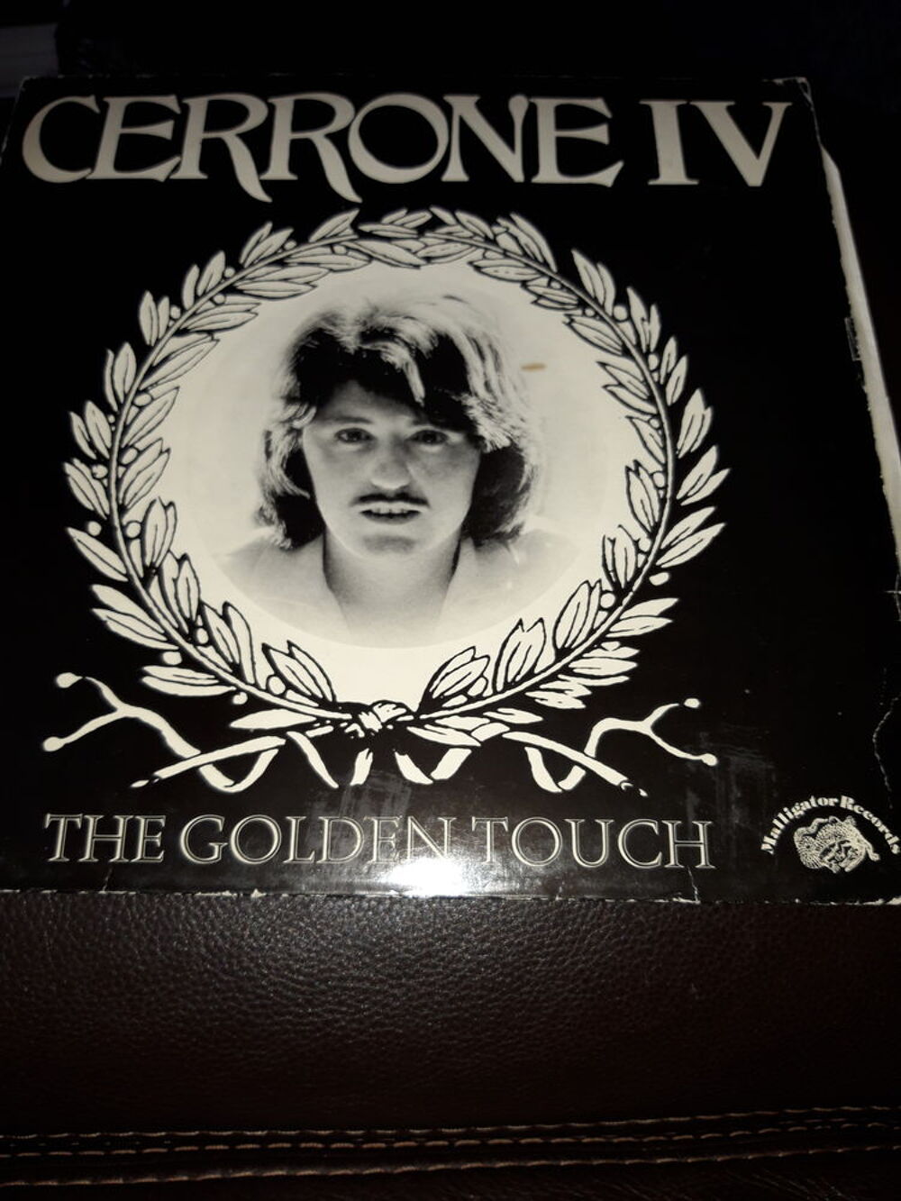 Disque vinyle 33 tours CERRONE IV, The golden touch CD et vinyles