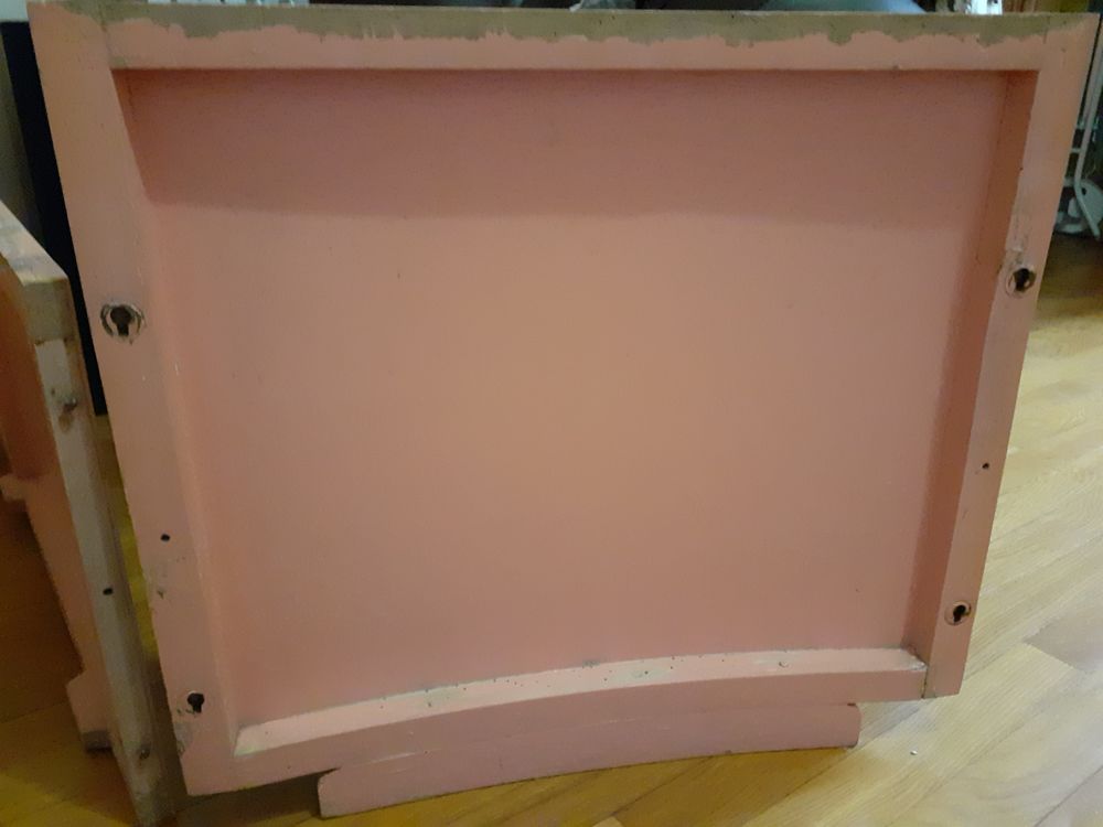 Petit Lit Bois Vintage Ann&eacute;e 50. Mobilier enfants