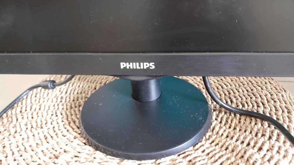 MONITOR PHILIPS NEUF LCD V- LINE 18,5(47 CM) Matériel informatique