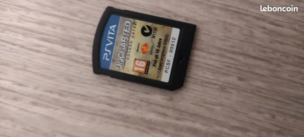 Jeu Uncharted: Golden Abyss sur PS Vita Consoles et jeux vidos