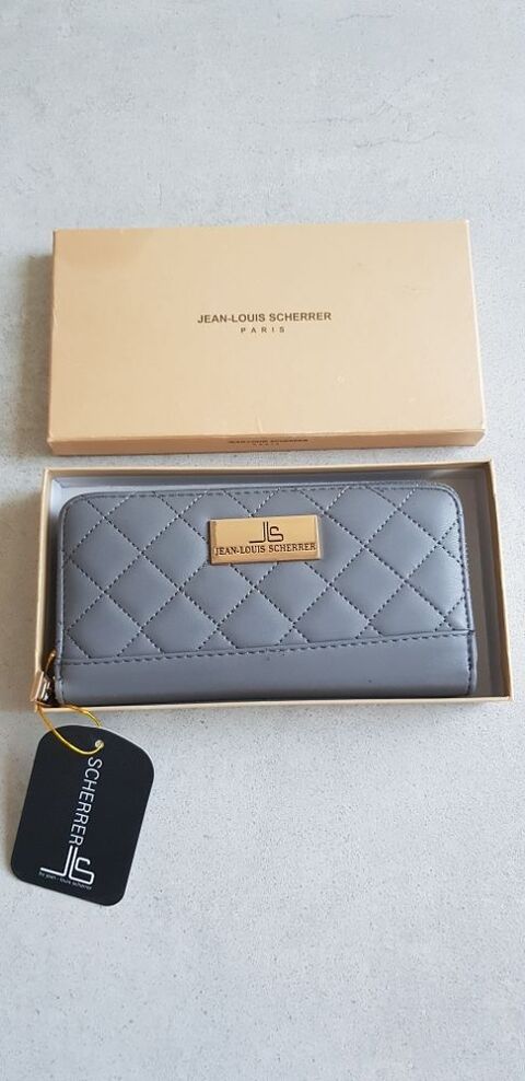 portefeuille Jean-Louis Scherrer 15 Nice (06)