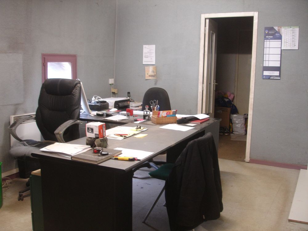 Location Atelier Local commercial à usage d'atelier / de hangar / d'entrepôt Nevers