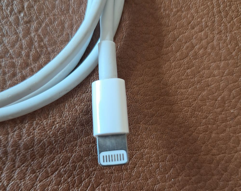 c&acirc;ble Apple lightning original pour iPhone longueur 1 m&egrave;tre Téléphones et tablettes