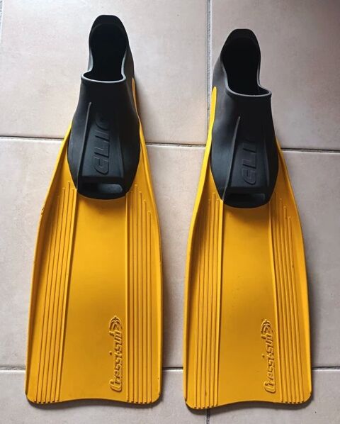 Palmes Cressi-Sub 6 Mandelieu-la-Napoule (06)