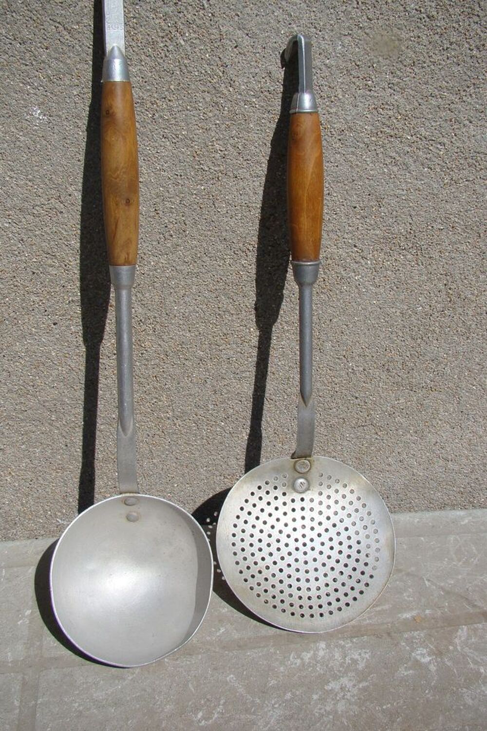 Ancienne louche et &eacute;cumoire - ann&eacute;es 1940
Cuisine