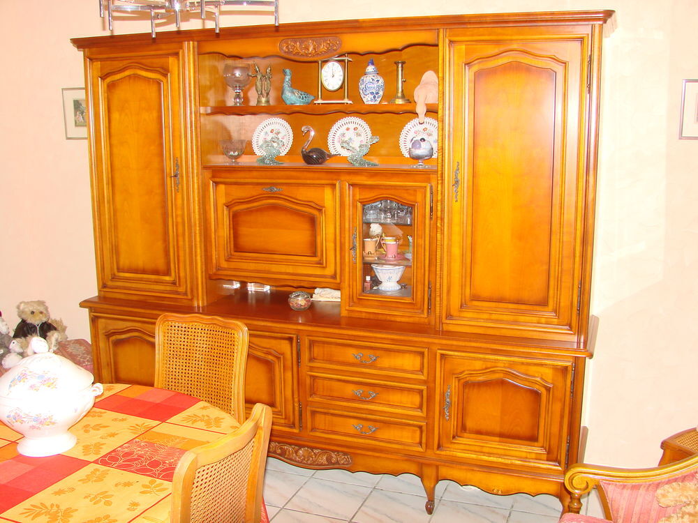 LIVING EN MERISIER Meubles