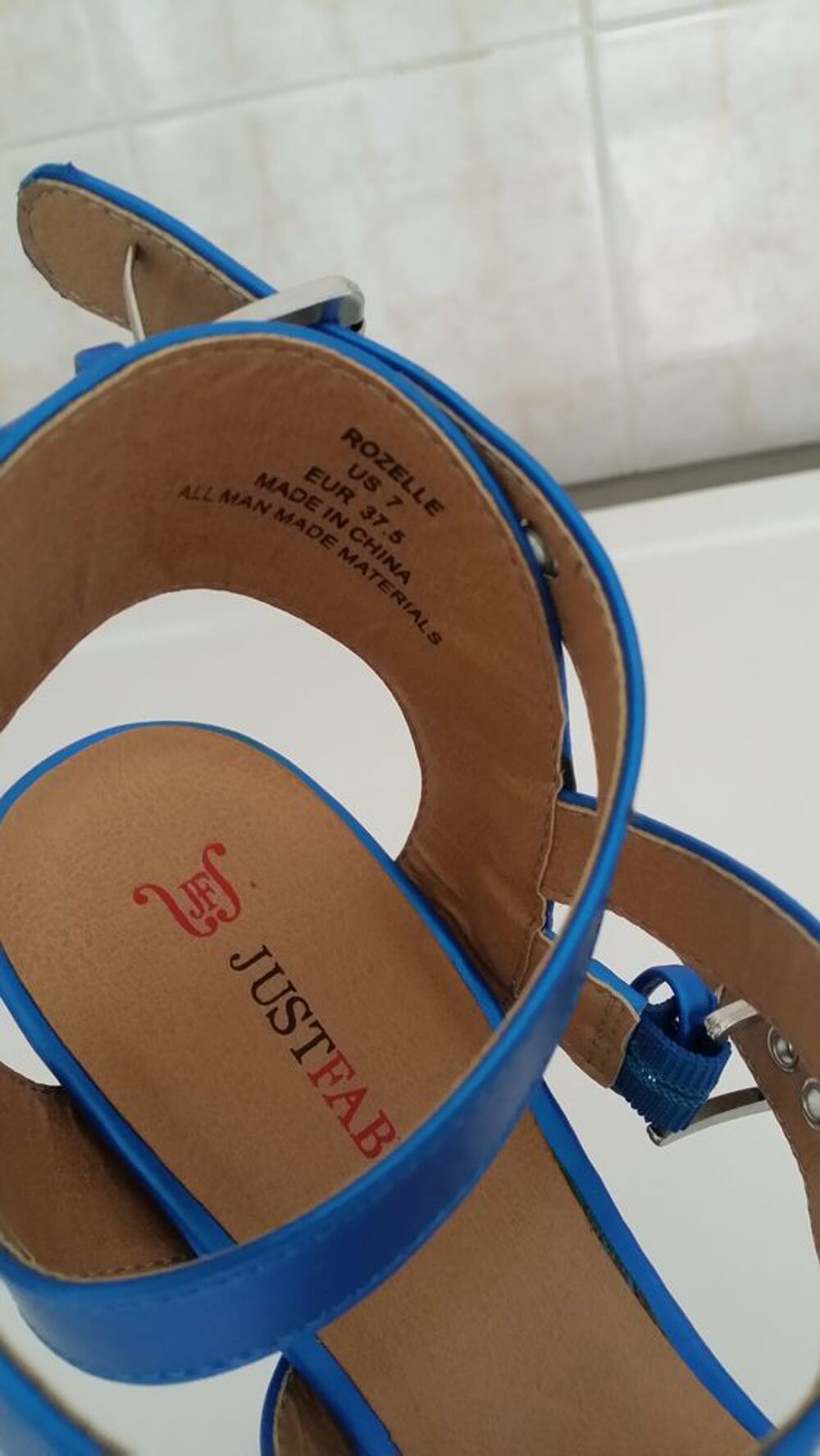 CHAUSSURES Chaussures