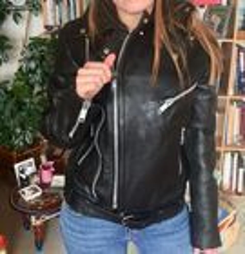 Blouson Perfecto cuir noir 
Vêtements