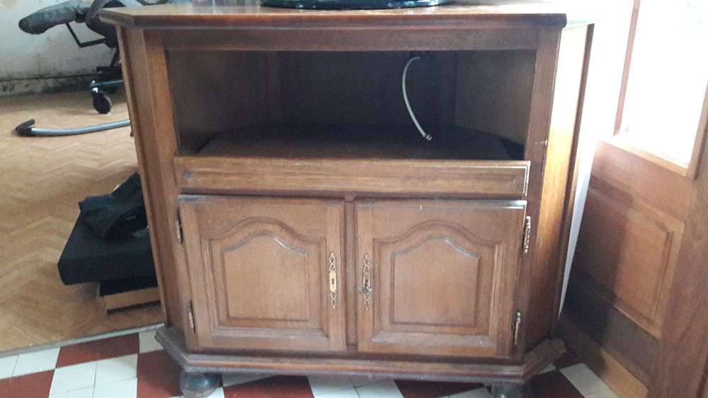 meuble t&eacute;l&eacute; vintage Meubles