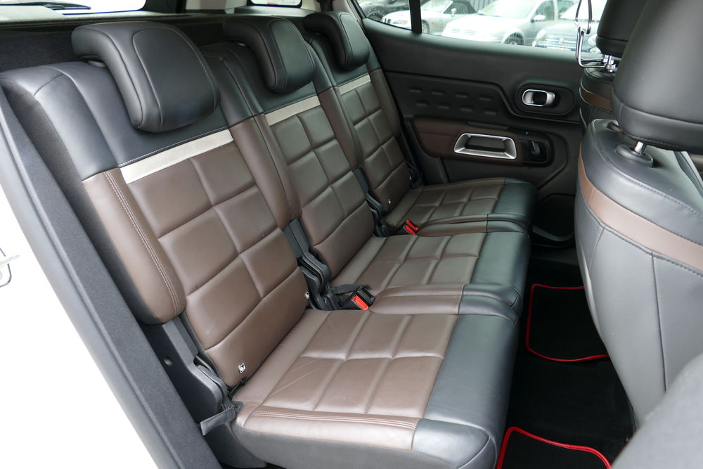 C5 aircross C5 Aircross PureTech 130 S&S BVM6 Start 2019 occasion 13600 La Ciotat