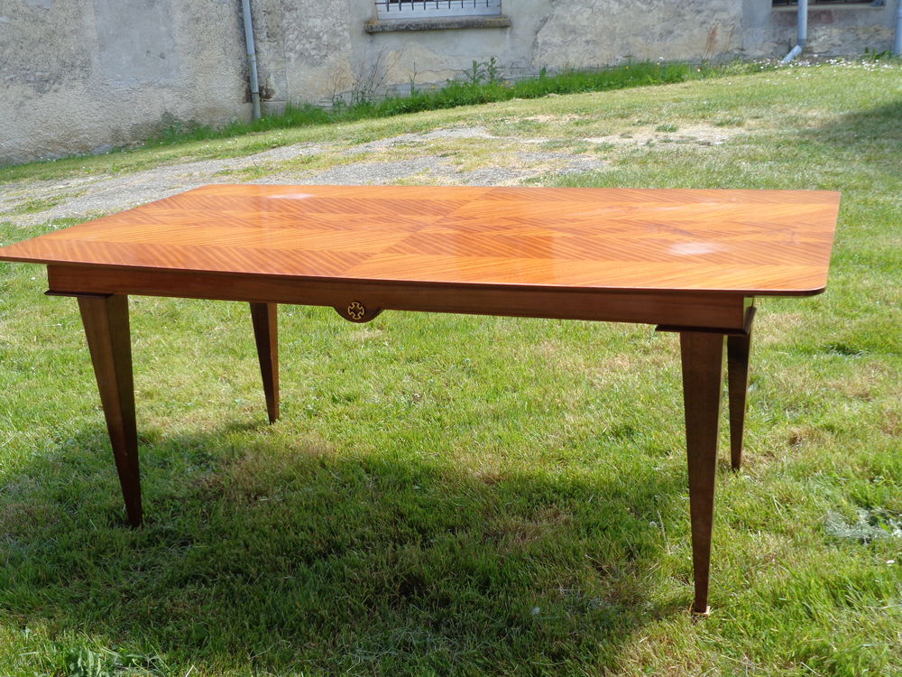 Table vernie ann&eacute;e 50 Meubles