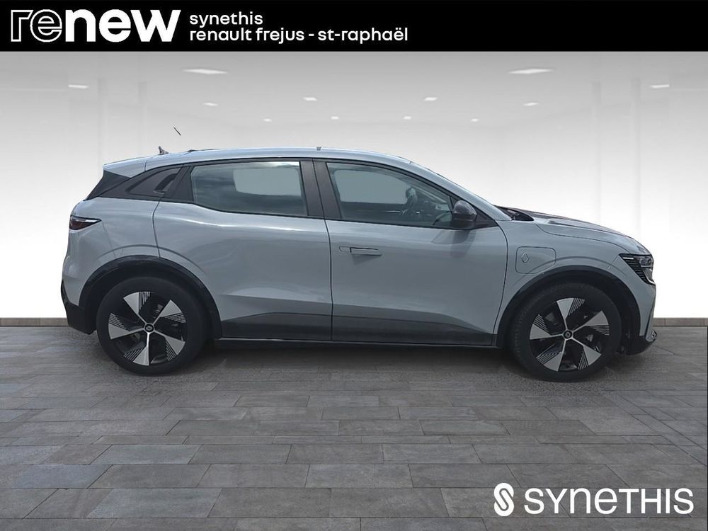 M&eacute;gane Megane E-Tech EV60 220 ch super charge Equilibre 2023 occasion 83600 Fr&eacute;jus