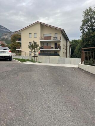  Parking / Garage � louer 17 m�