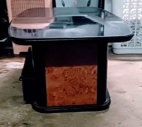 Table basse Salon avec tiroir 
1,12x60x45cm  20 zanville (95)