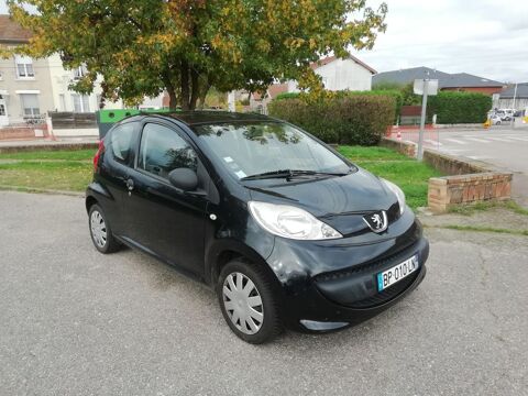 Peugeot 107 1.0e 12V 68ch BLUE LION Trendy