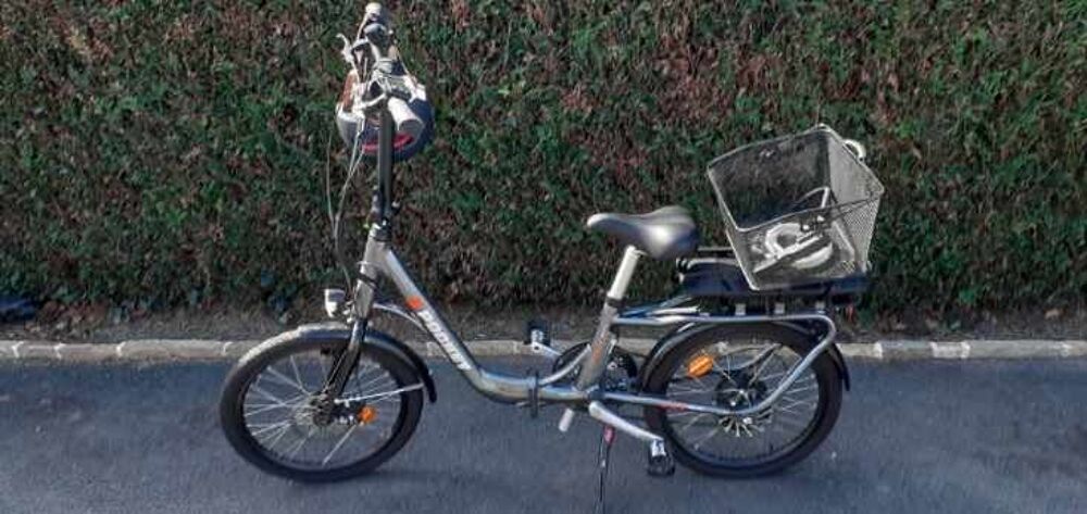 2 v&eacute;lo &eacute;lectriques pliable Vélos