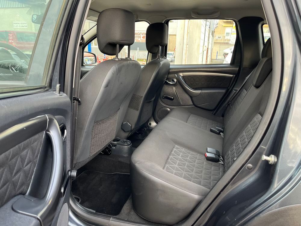 Duster 1.5 dCi 110 4x4 Laur&eacute;ate 2014 occasion 42700 Firminy