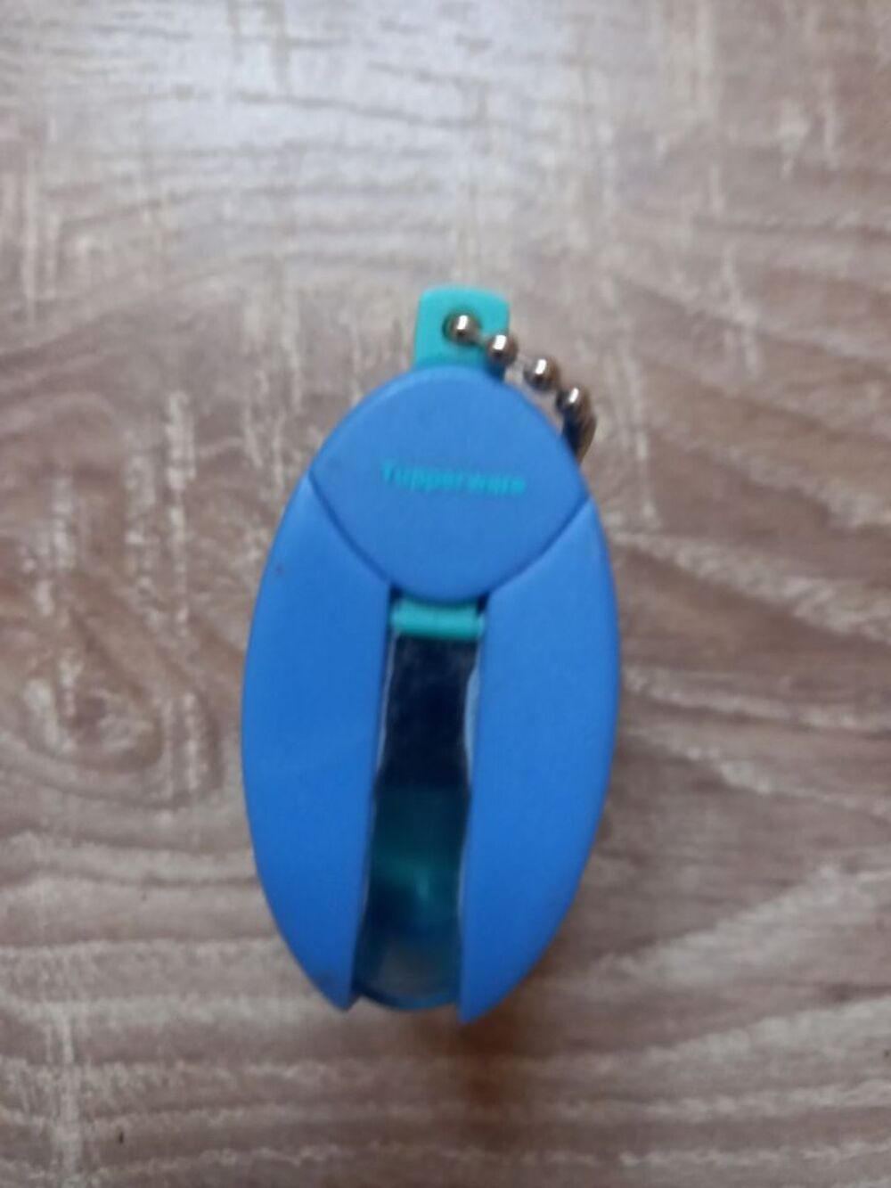 Porte cl&eacute; Tupperware cuisine balance Keychain miniature 
