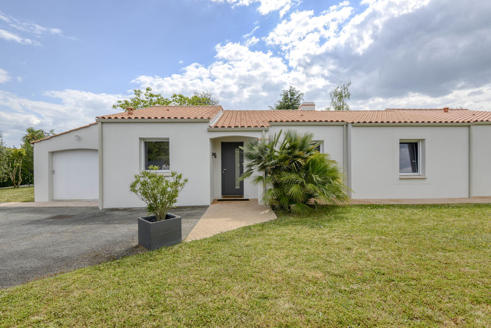 Maison 7 pièces 152 m² · à Basse-Goulaine · 152 m² · 680 000 €