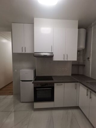  Appartement à louer 2 pièces 35 m²