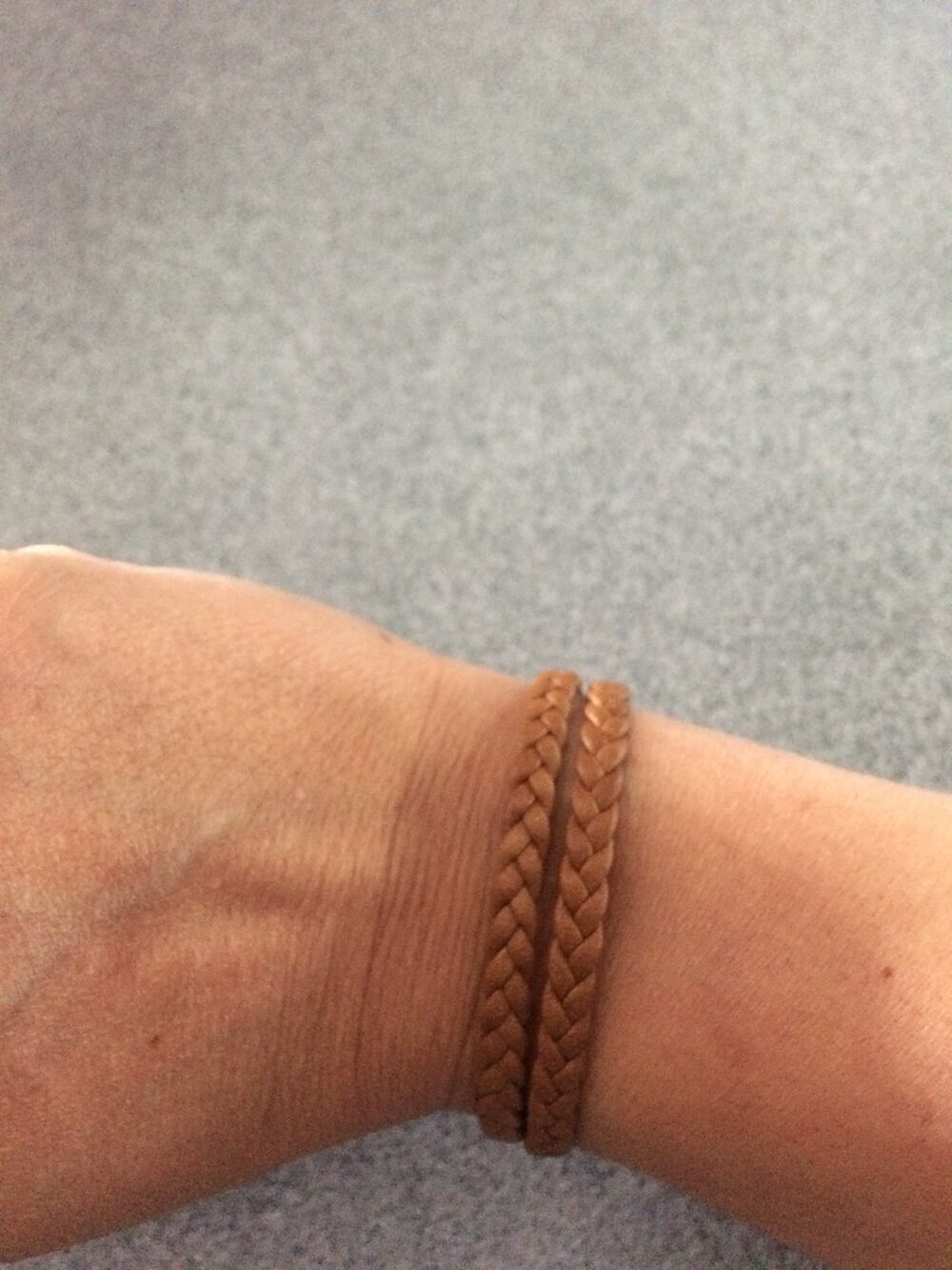bracelet cuir tress&eacute; marron Bijoux et montres
