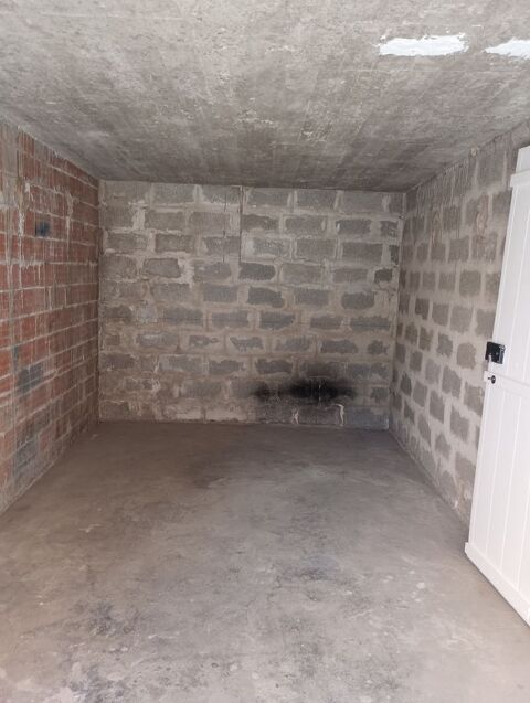  Parking / Garage � louer 15 m�