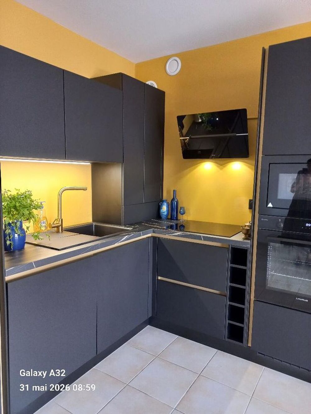 Vente Appartement 2 pieces ensoleillé, terrasse 14m², cuisine neuve,clim,calme La seyne-sur-mer
