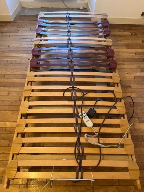 Lit électrique avec matelas Sacey (50)