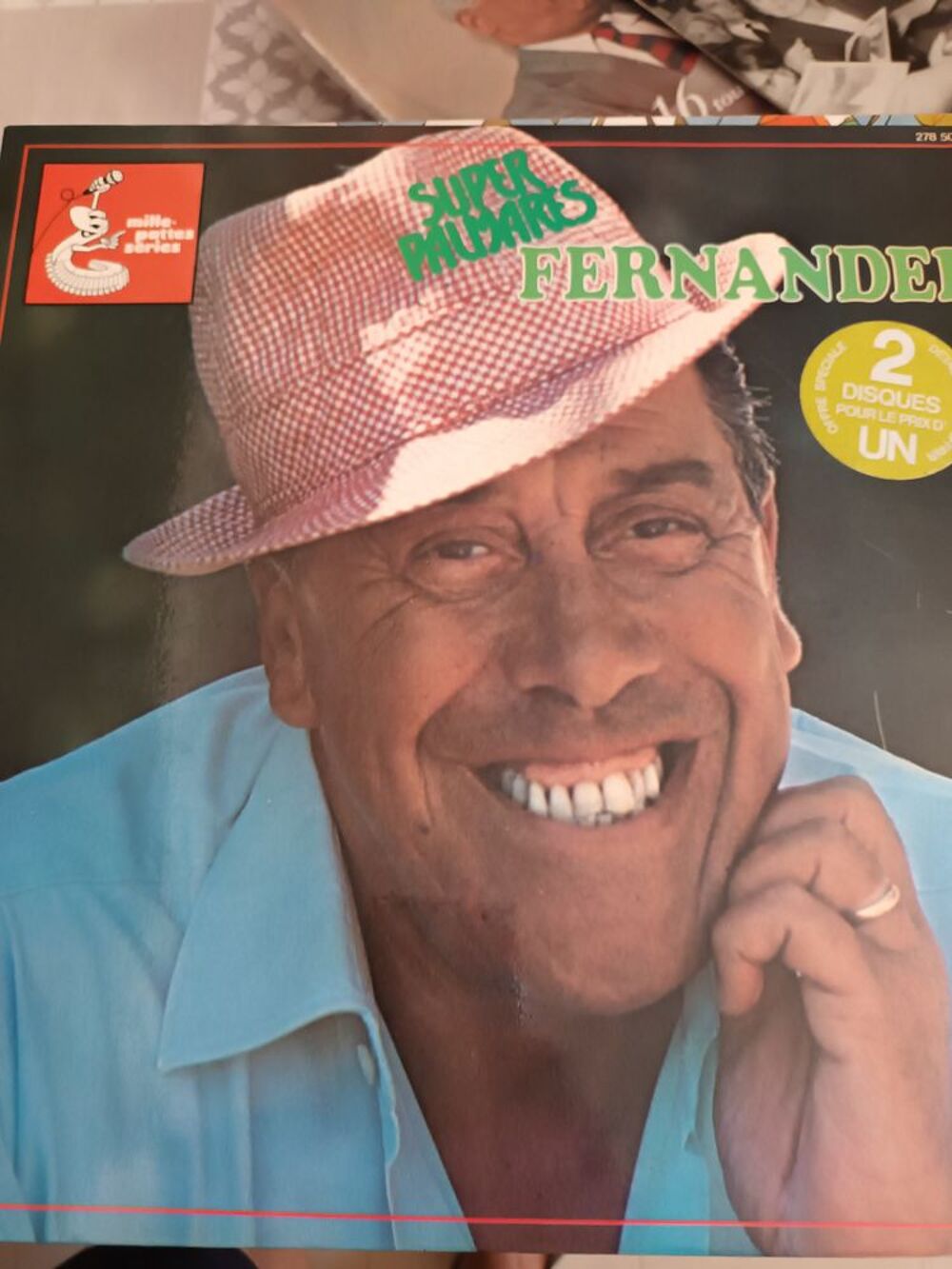 Vinyles 33 tours
CD et vinyles