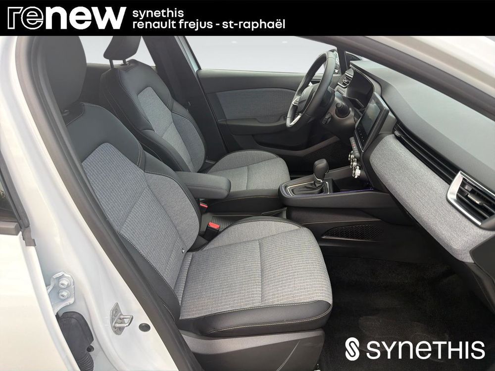 Clio V Clio E-Tech full hybrid 145 ch GSR2 Techno 2025 occasion 83600 Fr&eacute;jus