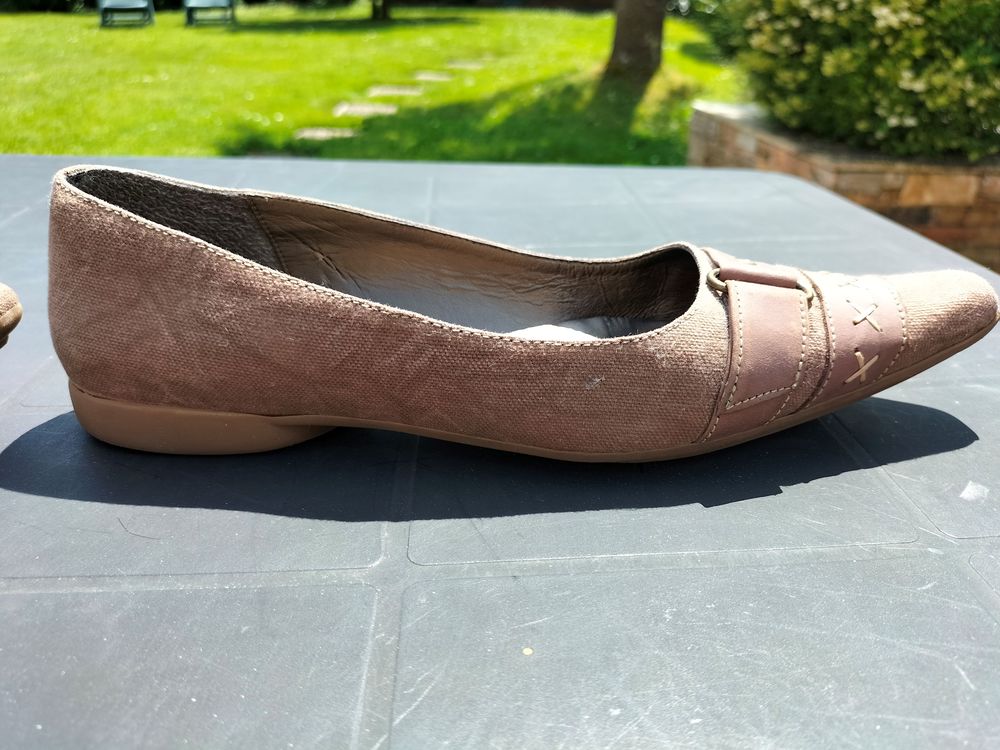 Chaussure Neuve T38 Jamais port&eacute;e Chaussures