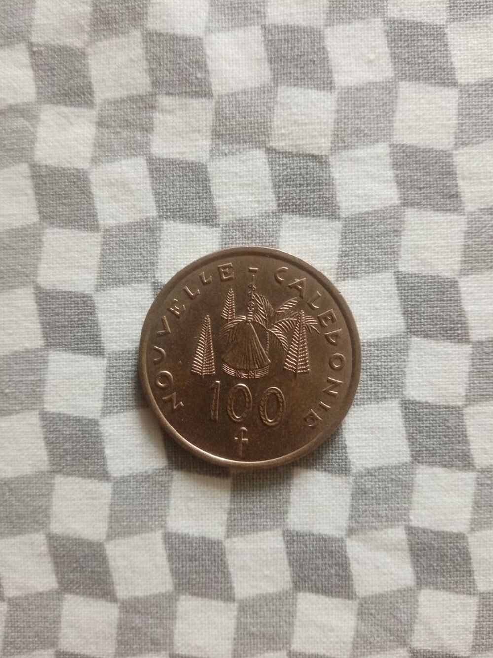 Pi&egrave;ce 100 f ( Nouvelle Cal&eacute;donie) 