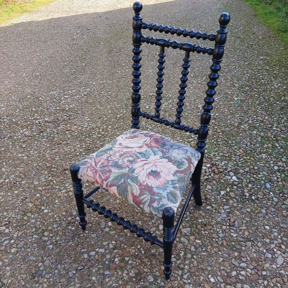 chaise basse ancienne Meubles