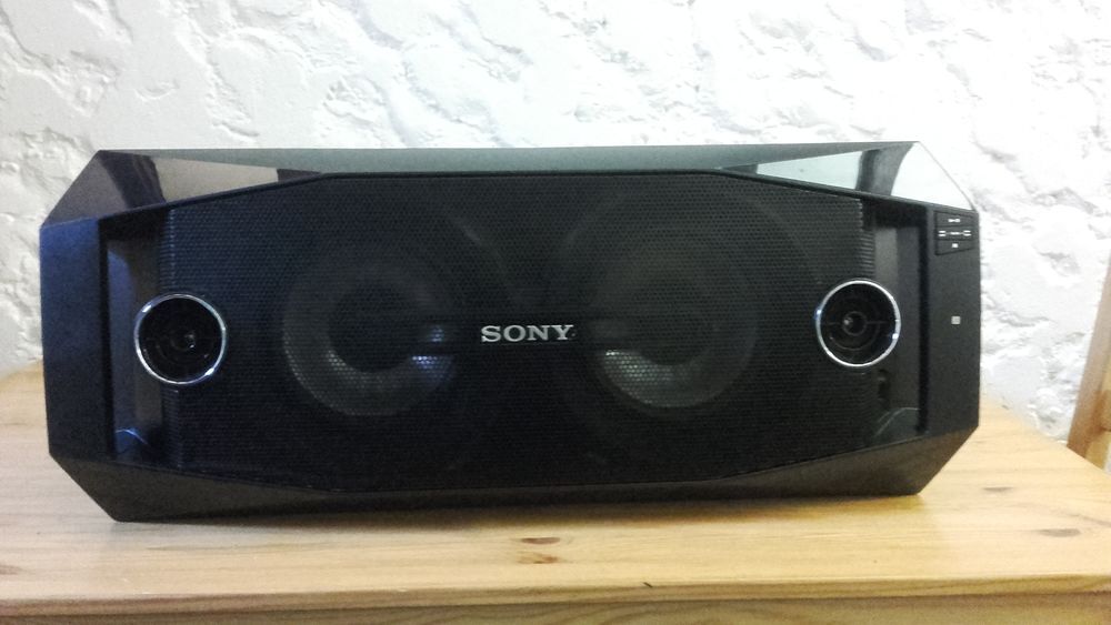 Enceinte Bluetooth sans fil Sony GTKX1BT X-TANK
Audio et hifi