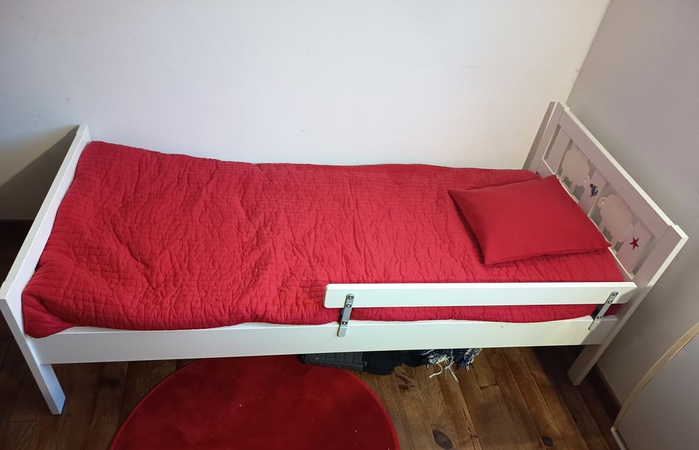 lit enfant complet matelas couette ,1 barriere 170x75-- Meubles