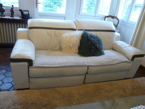 canape cuir blanc 650 Amiens (80)