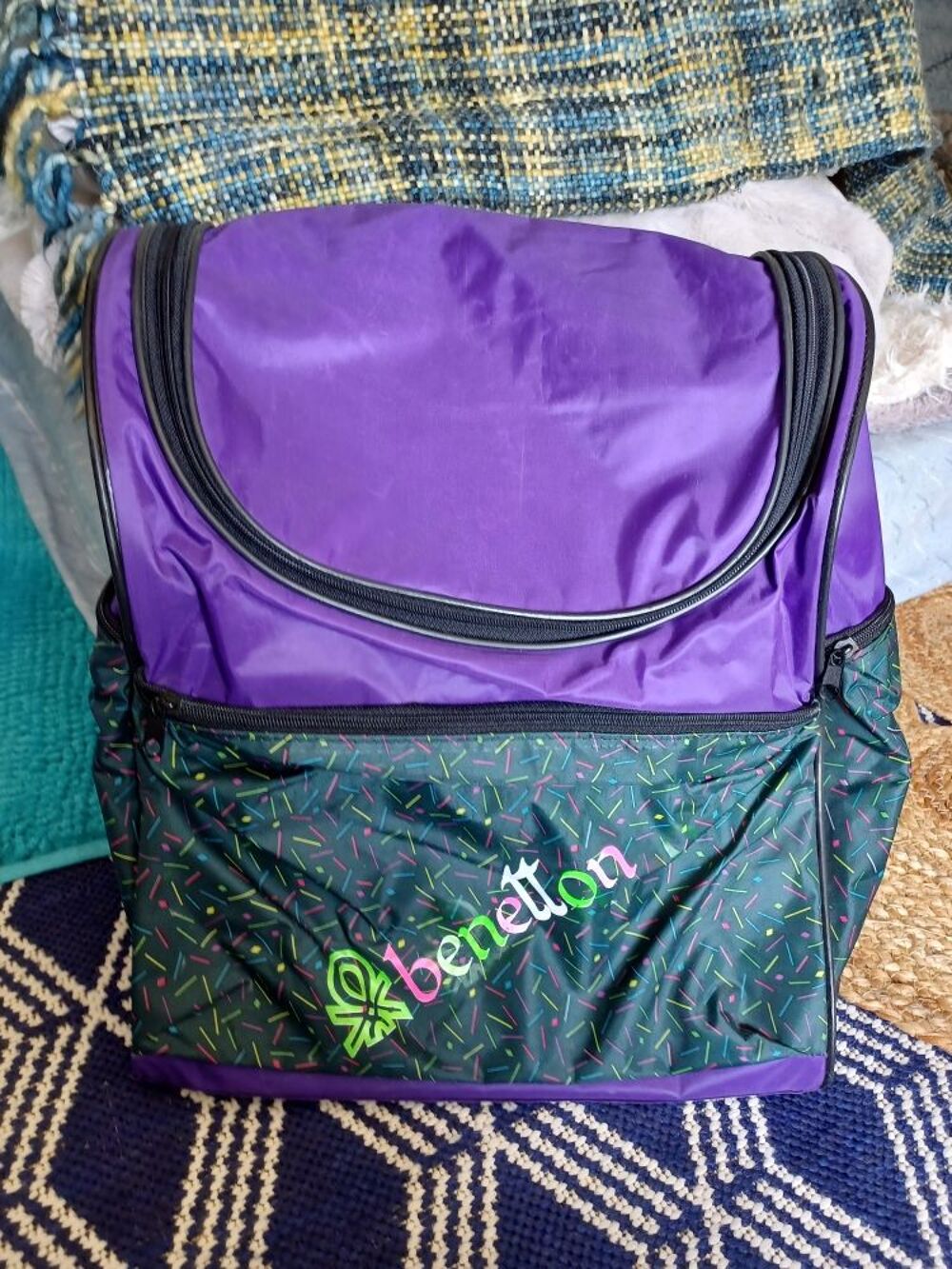 sac &agrave; dos BENETTON, multi poches,l&eacute;ger, Sports