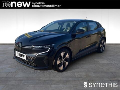 Renault M&eacute;gane Megane E-Tech EV40 130ch standard charge Equilibre 2022 occasion Mont&eacute;limar 26200