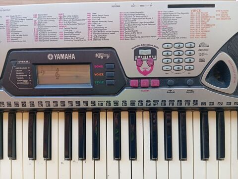 CLAVIER ARRANGEUR Yamaha EZ 20 Education suite 40 Valensole (04)