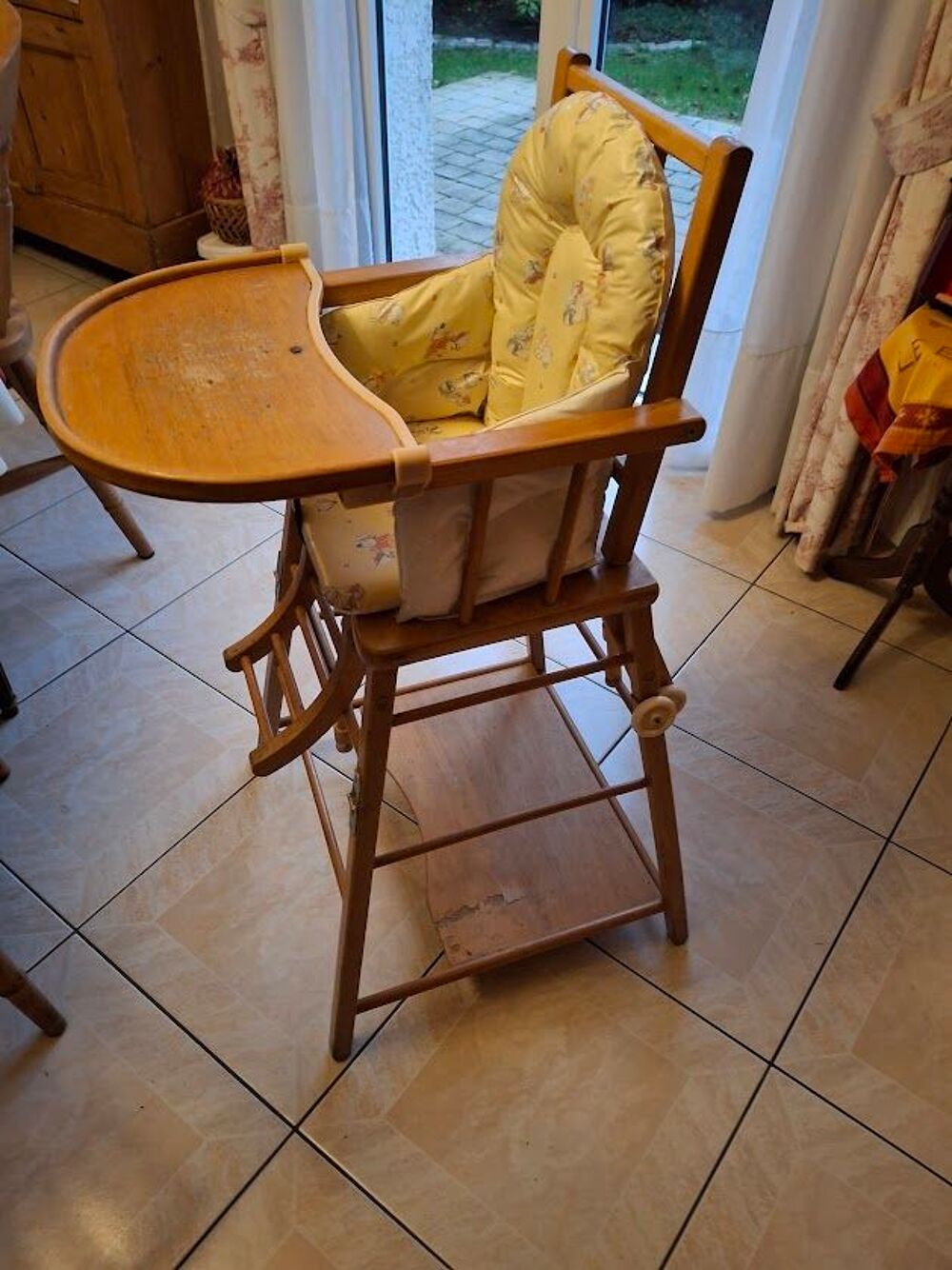 si&egrave;ge haut Mobilier enfants