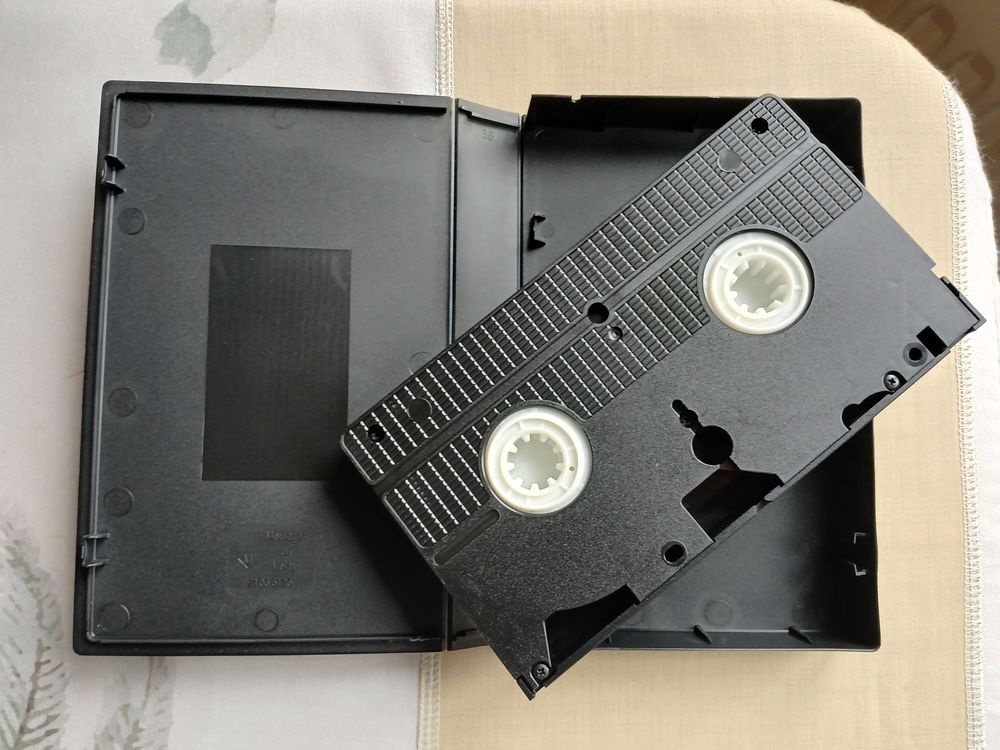 LOT DE 3 CASSETTES K7 COLUCHE &quot;&nbsp;1FAUX&nbsp;&quot; Audio et hifi