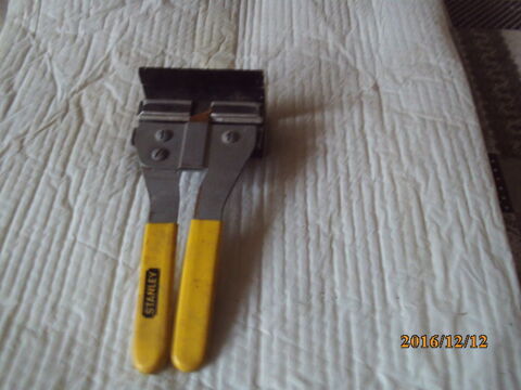 Pince Stanley 15 �perlecques (62)